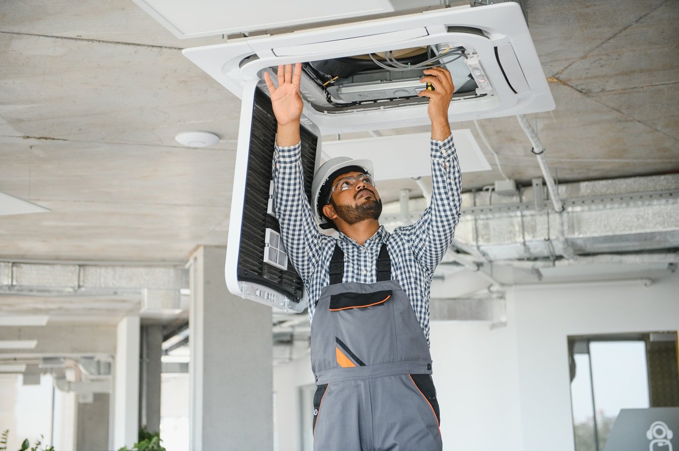 خدمة تأسيس المكيفات